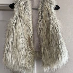 Fur vest